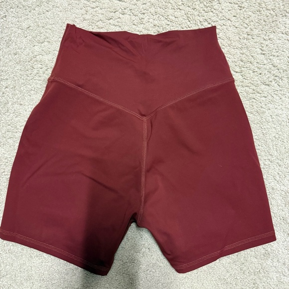 Shorts - Picture 2 of 3
